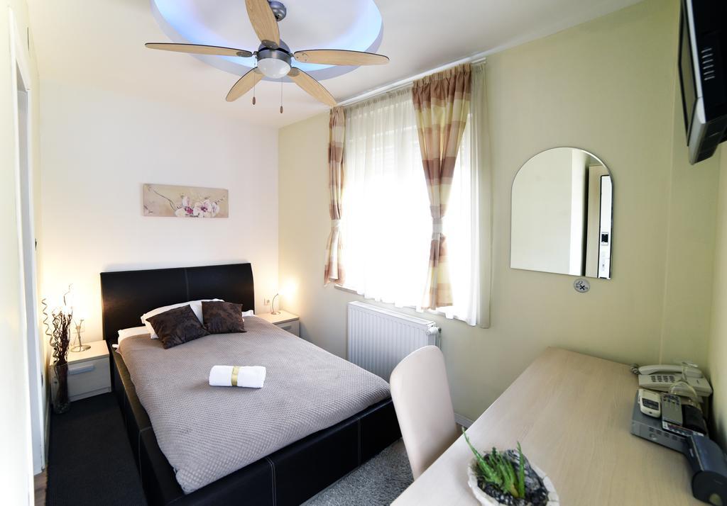 Villa Zrina Zagreb Phòng bức ảnh